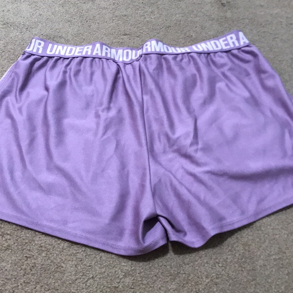 🌸NEW🌸 Under Armour Shorts - Picture 9 of 11
